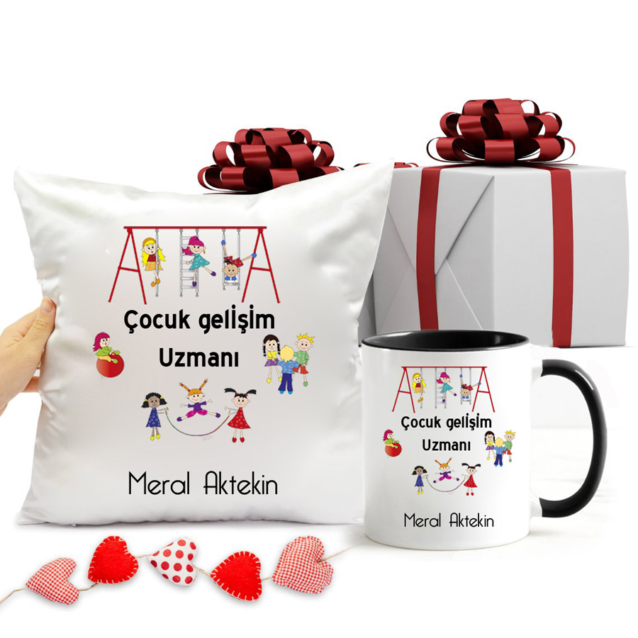 Çocuk Gelişimi Uzmanı Kupa Bardak Ve Yastık