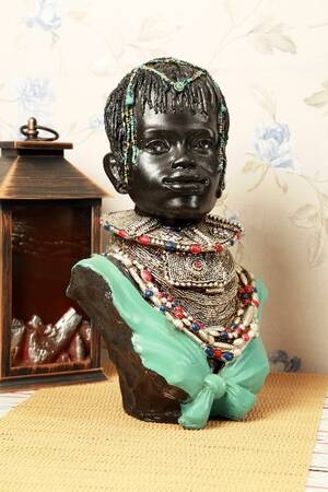 Dekoratif Afrikalı Kadın Biblo