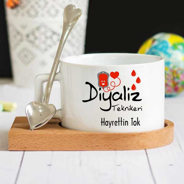 Diyaliz Teknikeri Ahşap Altlıklı Lüks Fincan Seti