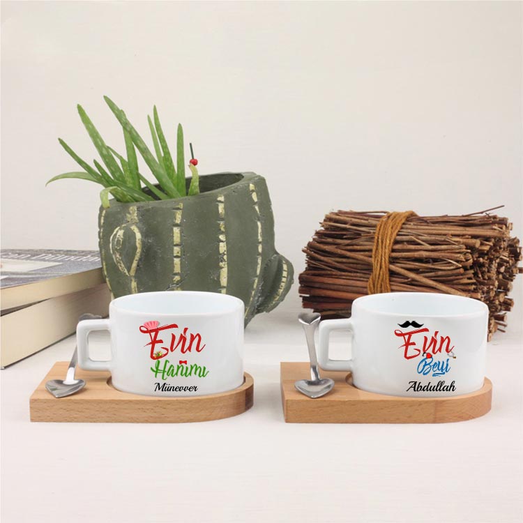 Evin Hanımı Evin Beyi Ahşap Altlıklı Fincan Seti