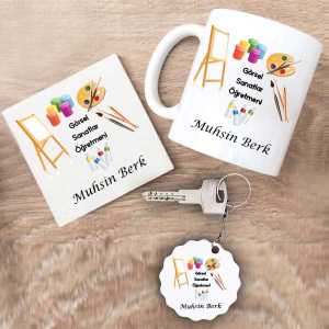 - Görsel Sanatlar Öğretmeni Kupa Bardak Altlık ve Anahtarlık Hediye Seti  - Görsel Sanatlar Öğretmeni Kupa Bardak Altlık ve Anahtarlık Hediye Seti