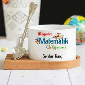 - İlköğretim Matematik Öğretmeni Ahşap Altlıklı Lüks Fincan Seti  - İlköğretim Matematik Öğretmeni Ahşap Altlıklı Lüks Fincan Seti
