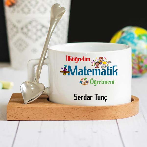 İlköğretim Matematik Öğretmeni Ahşap Altlıklı Lüks Fincan Seti