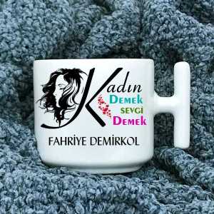  - Kadın Tasarımlı Latte Fincanı