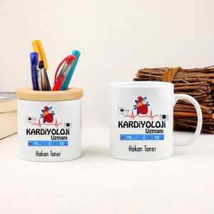 - Kardiyoloji Uzmanına Hediye Kupa Bardak ve Kalemlik Seti  - Kardiyoloji Uzmanına Hediye Kupa Bardak ve Kalemlik Seti