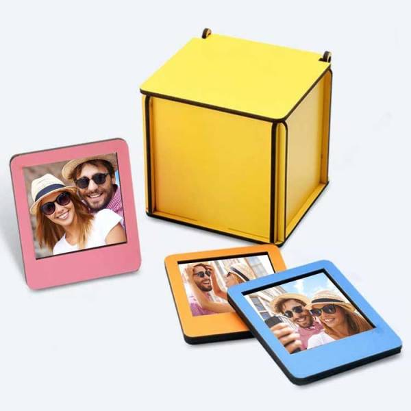 Kişiye Özel 12 Polaroid Renkli Ahşap Mini Çerçeve