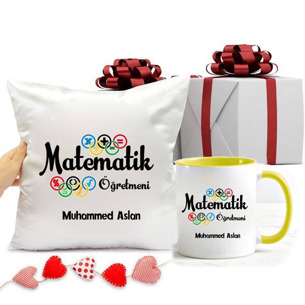 Matematik Öğretmeni İsimli Kupa Bardak ve Yastık