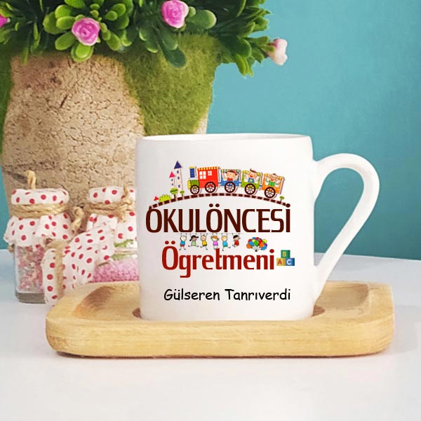 Okul Öncesi Öğretmeni Türk Kahvesi Fincanı