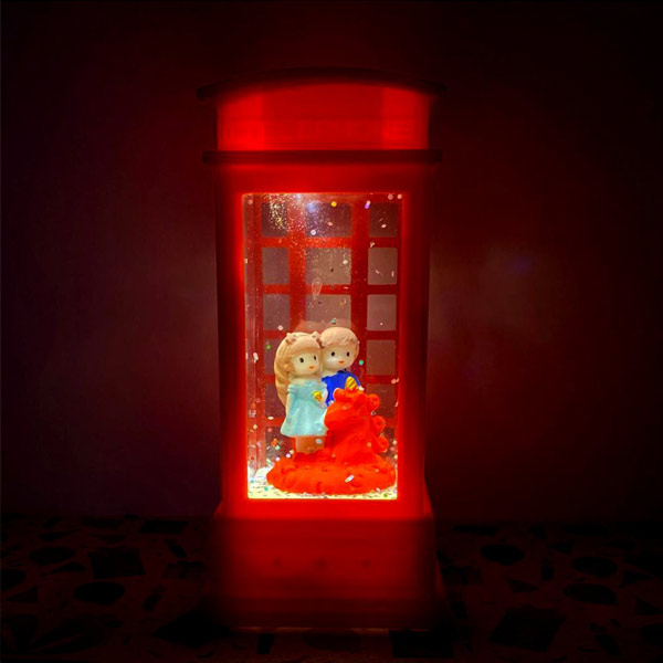 Sevgili Biblolu Işıklı Telefon Kulübesi Temalı Gece Lambası