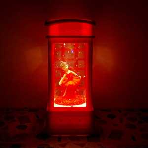 Sevimli Kız Işıklı Telefon Kulübesi Temalı Gece Lambası - Thumbnail