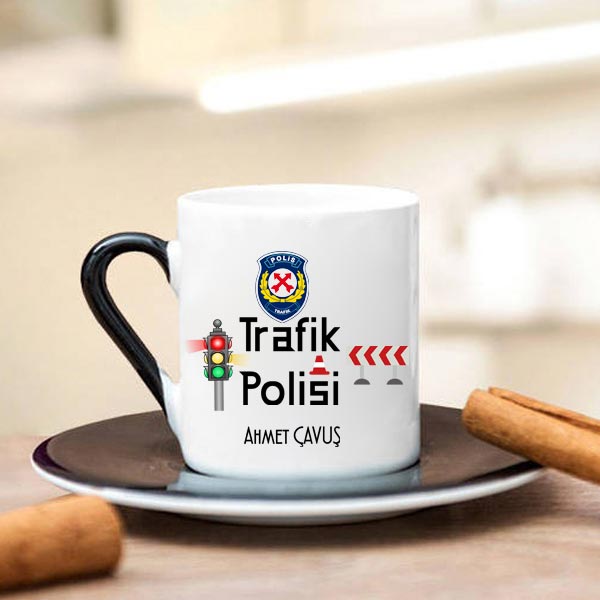 Trafik Polisi Türk Kahve Fincanı