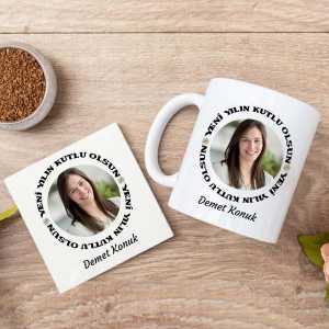 - Yeni Yılın Kutlu Olsun Fotoğraflı Kupa Bardak ve Altlık  - Yeni Yılın Kutlu Olsun Fotoğraflı Kupa Bardak ve Altlık