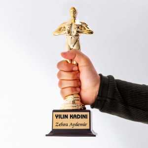  - Yılın Kadını Oscar Ödülü Heykeli